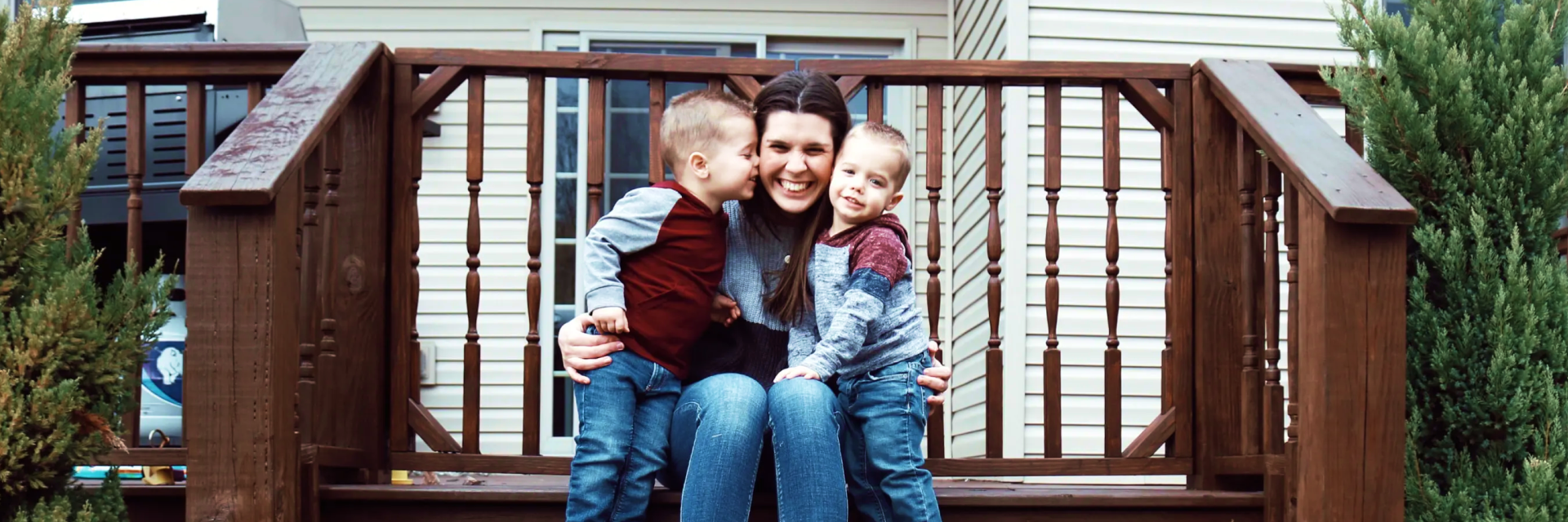 D Full Width Image 1920x640 Why Use AIFS