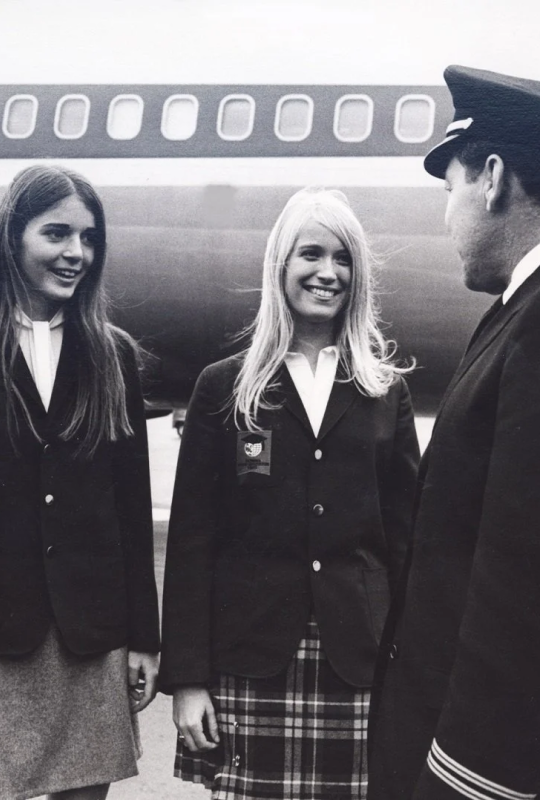 Feature Box 540x800 Why Choose AIFS