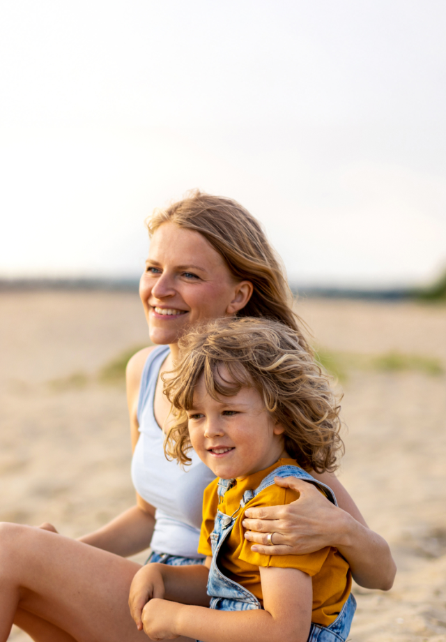 M Hero Banner 640x920 Slide1