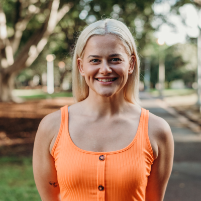 Team 400x400 Thumbnail Taylah